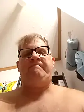 kai101010 – webcam model profile photo Image 14