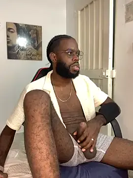 PabloArena – webcam model profile photo Image 17