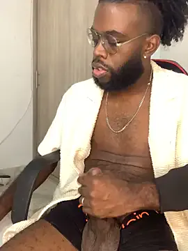 PabloArena – webcam model profile photo Image 19