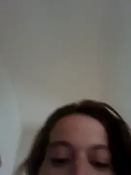 petalpage – webcam model profile photo Image 5