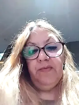 841_yayoi – webcam model profile photo Image 6