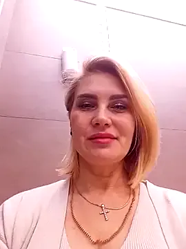 JennyOMay Image 3