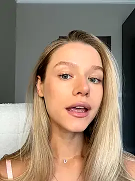 WitchAnnie – webcam model profile photo Image 13