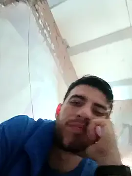 bisexualmilf – webcam model profile photo Image 3