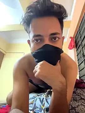 kai101010 – webcam model profile photo Image 7