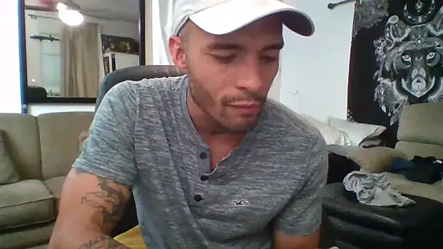 bisexualmilf – webcam model profile photo Image 5