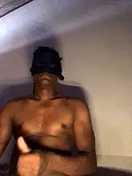 rikutorikukuto – webcam model profile photo Image 2