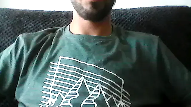 hornyshow_tv – webcam model profile photo Image 3