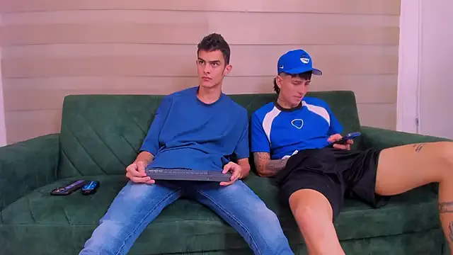 loving_ladies – webcam model profile photo Image 2