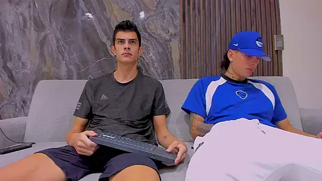 loving_ladies – webcam model profile photo Image 4