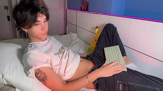 k0sta_ Image 3