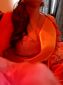 kaamuk_shweta Image 16