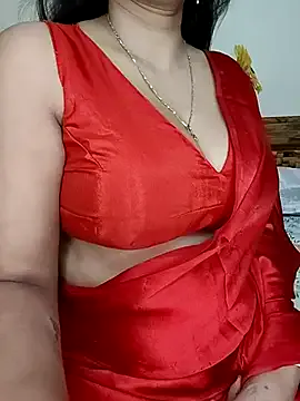 kaamuk_shweta Image 17