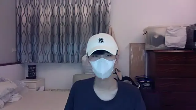 flora_ri – webcam model profile photo Image 5