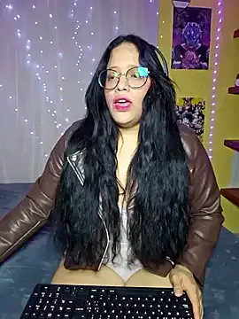 lioncluess – webcam model profile photo Image 2