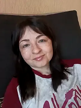 alorianna – webcam model profile photo Image 13