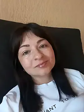 alorianna – webcam model profile photo Image 16