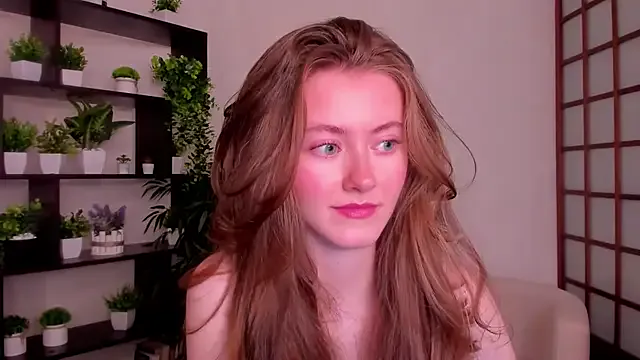 Take1668 – webcam model profile photo Image 8