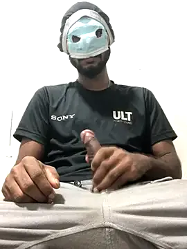 IroManager – webcam model profile photo Image 8