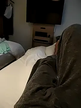 IORio2 – webcam model profile photo Image 14