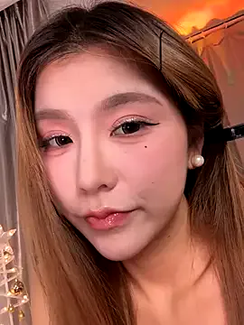 MaeAnna – webcam model profile photo Image 15