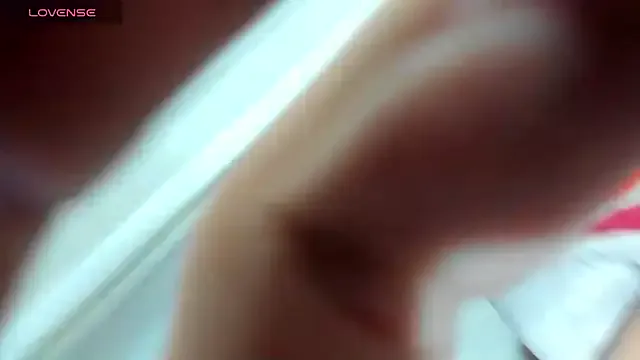 skinny_candy18 – webcam model profile photo Image 19