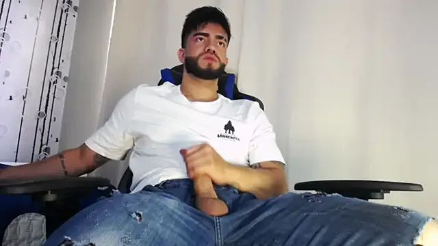 sara_whooops – webcam model profile photo Image 15