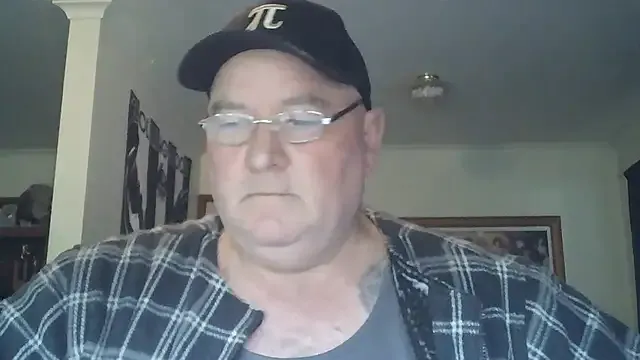 GmGit – webcam model profile photo Image 9