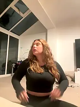 anna_ssweety chat room preview Image 18