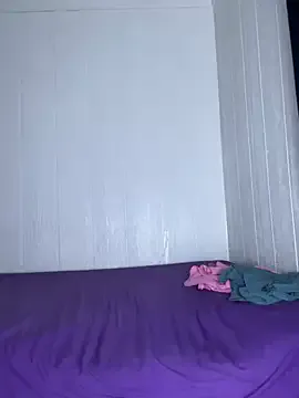 smile_with_nicole – webcam model profile photo Image 8