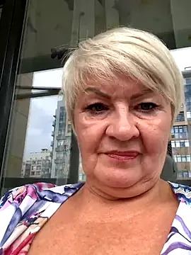 someone_sweet – webcam model profile photo Image 10