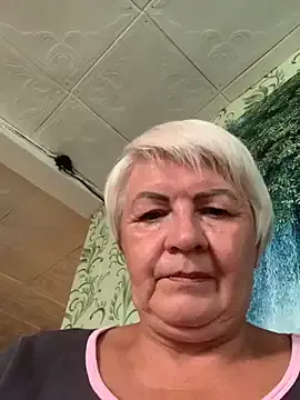 someone_sweet – webcam model profile photo Image 4