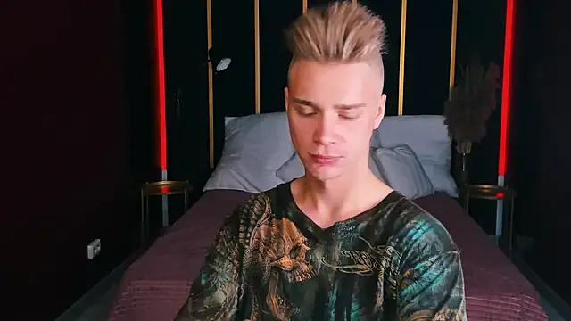 skinny_candy18 – webcam model profile photo Image 11