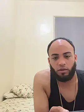 _Tomy08calderon – webcam model profile photo Image 2