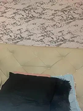 DANYIA – webcam model profile photo Image 19