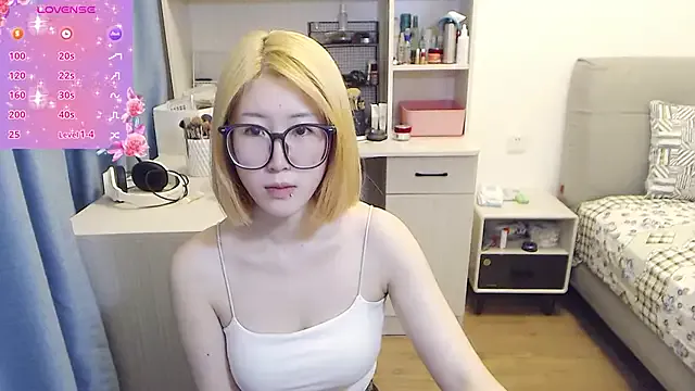 dears_pearlss – webcam model profile photo Image 3