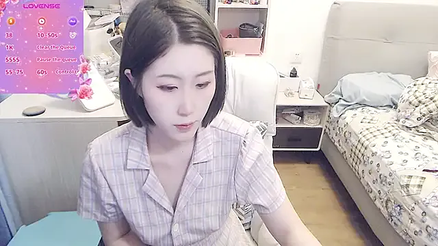 dears_pearlss – webcam model profile photo Image 8