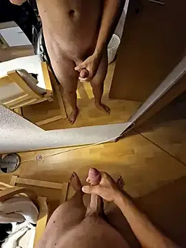 Amicisegreti – webcam model profile photo Image 10