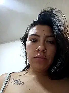 V-Hot-Sweti – webcam model profile photo Image 16