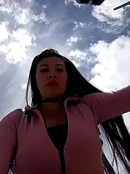 V-Hot-Sweti – webcam model profile photo Image 4