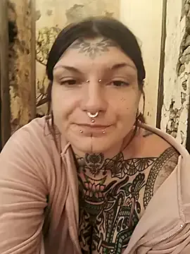 PabloArena – webcam model profile photo Image 3