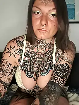 PabloArena – webcam model profile photo Image 6