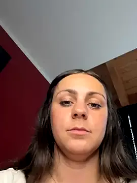 bisexualmilf – webcam model profile photo Image 14