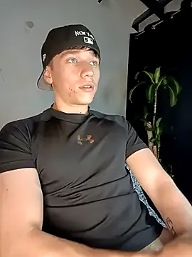 min9811 – webcam model profile photo Image 19