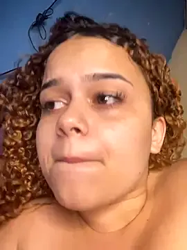 nagi_112 – webcam model profile photo Image 18