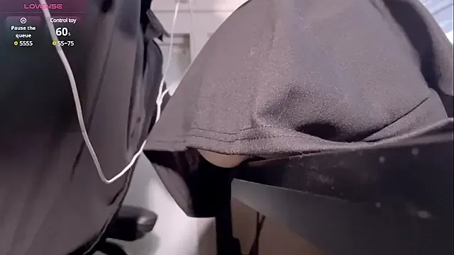 Kento26767 – webcam model profile photo Image 7