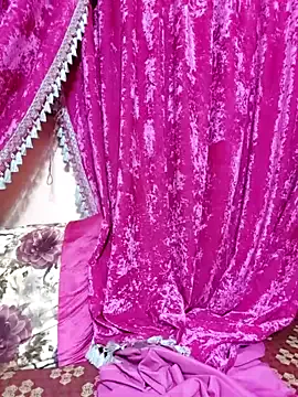 PabloArena – webcam model profile photo Image 8