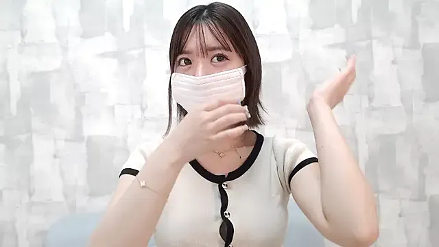 IsabellSanz – webcam model profile photo Image 16