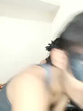 succubelle – webcam model profile photo Image 5