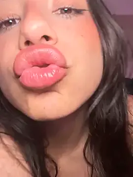 LoveLillyy Image 7